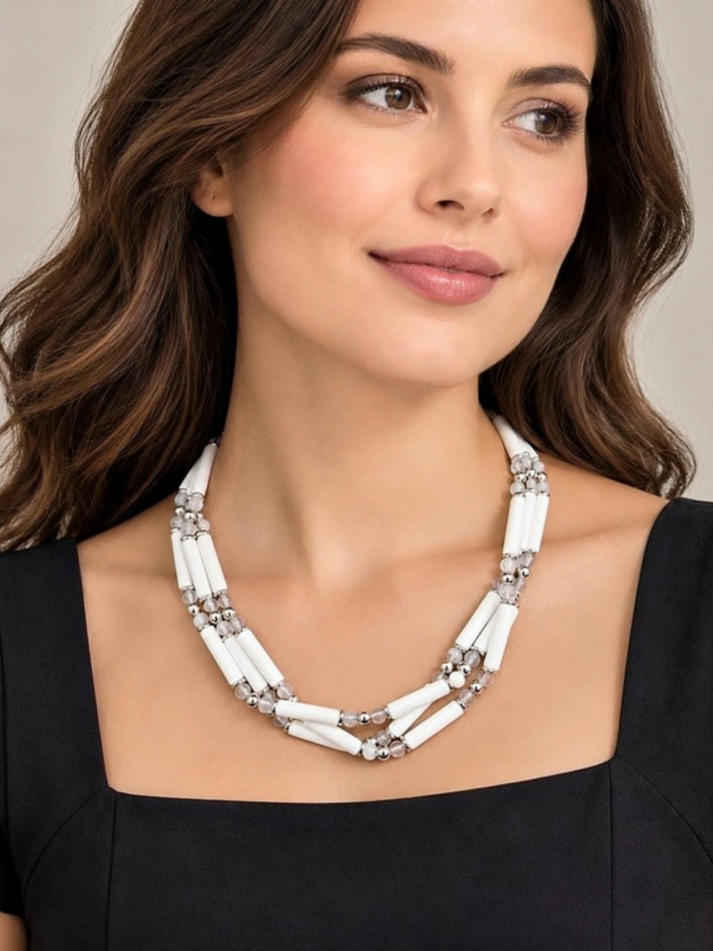 White & Silver Statement Necklace Like New